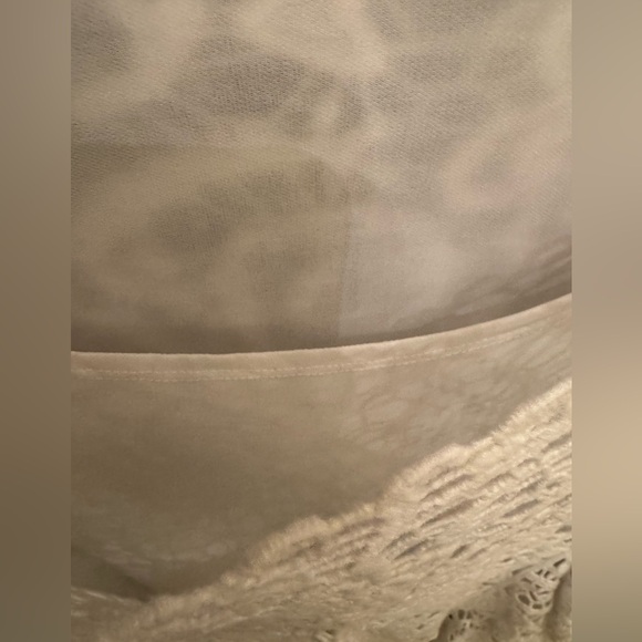 White lace tunic with underlying shell-camisole XXL - Picture 6 of 7